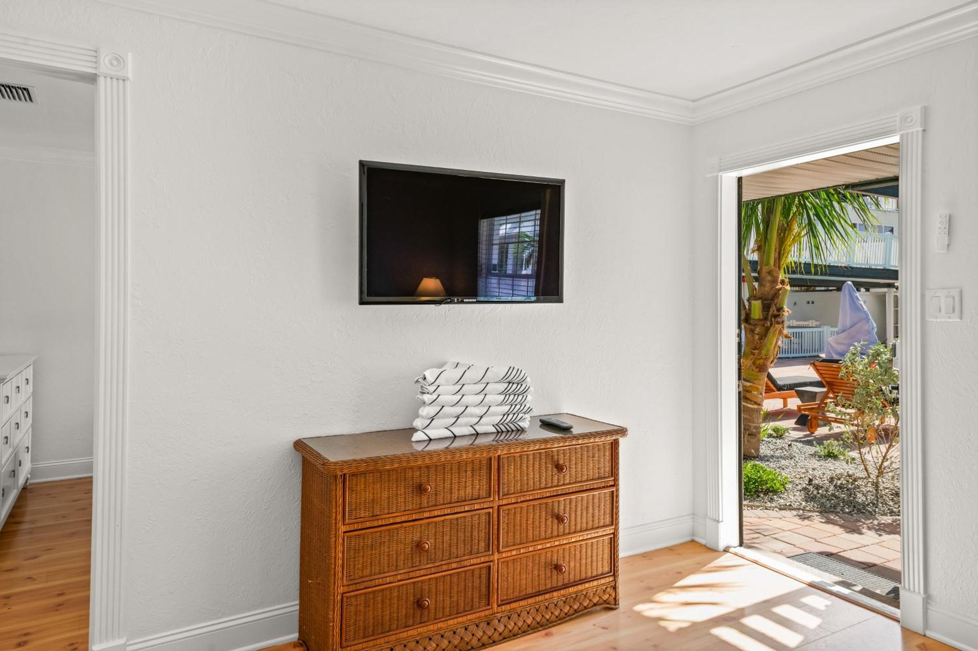 Tropic Isle At Anna Maria Island Inn Bradenton Beach Exterior foto