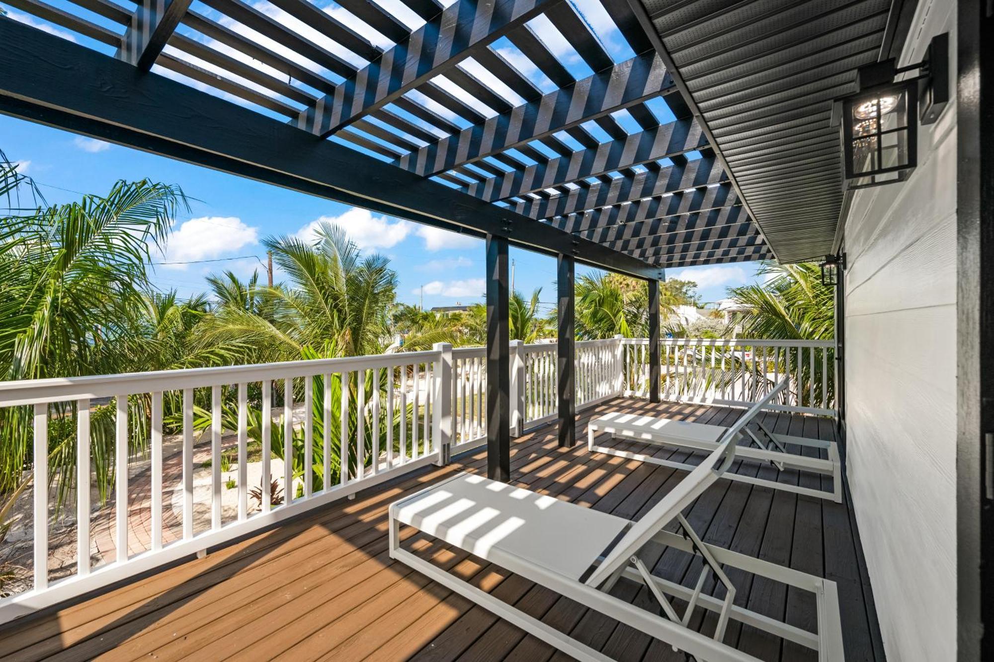 Tropic Isle At Anna Maria Island Inn Bradenton Beach Exterior foto